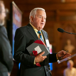 Imbas Invasi Rusia, Abramovich Jual Chelsea ke Konglomerat Swiss