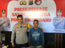 Satu Lagi Jurnalis yang Bertugas di Kotabaru Di-Umroh-kan Kapolres