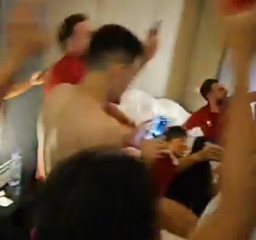 Kamar Shin Tae Yong Digeruduk, Ada Apa?