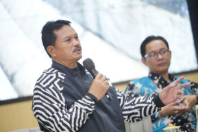 HUT ke-19 LPPL Suara Madiun, Wali Kota Ingin Media Radio Tetap Eksis