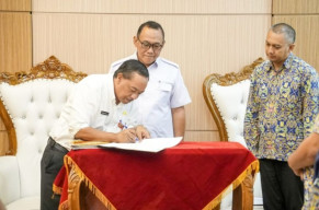 Bersama Bank Dunia, Proyek TPST Bagendung Menuju Kota Defisit Sampah