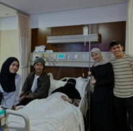 Umi Pipik Dilarikan ke Rumah Sakit