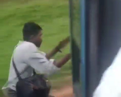 Pemuda 24 Tahun Lompat dari Atas Kereta yang Sedang Melaju