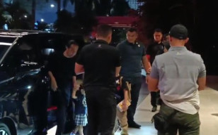 Kepergok Sambangi Hotel Tempat Gibran Menginap, Jokowi Ngaku Cuma Antar Cucu