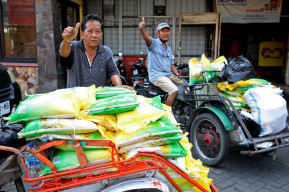 Stabilkan Harga Kebutuhan Pokok, Pemkot Surabaya Segera Buka Pasar Murah di 31 Kecamatan