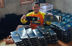 Jelang Ramadhan, Pengusaha Songkok di Lamongan Banjir Pesanan