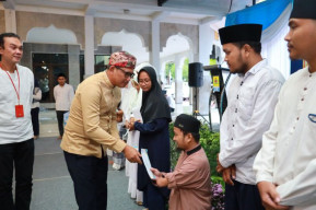 Berbagi Berkah di Bulan Ramadhan, PLN Bagikan 4.553 Paket Sembako