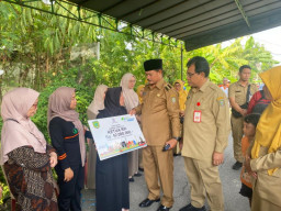 Ketua RW Meninggal Dunia, Pemkot Madiun Serahkan Santunan Rp 42 Juta