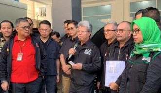 Gugatan MK, Ganjar Minta Prabowo-Gibran Didiskualifikasi dan Pilpres Ulang 01 Lawan 03