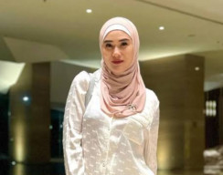 Jelang Hembusan Nafas Terakhir, Stevie Agnecya Minta Dipakaikan Hijab