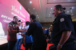 Jelang Hari Buruh, Wali Kota Eri Cahyadi Ingin SPSI Jaga Keamanan dan di Surabaya