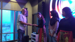 Berbagi di Bulan Ramadhan, Group Astra Surabaya Ajak Bukber Anak Kampung Bakat