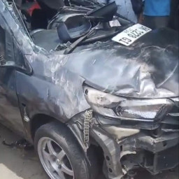 Mobilio vs Kereta Api, 4 Orang Tewas