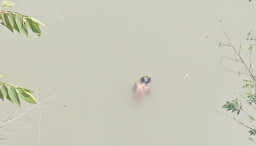 Pria Diduga ODGJ Ditemukan Tewas Telanjang Mengapung di Sungai