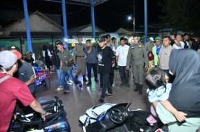 Gelar Live Musik di Pasar Bangkal, Upaya Pemkab Sumenep Dongkrak Perekonomian PKL