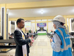 Kiprah Srikandi PLN di Lapangan, Hadirkan Listrik Hingga Ujung Nusantara