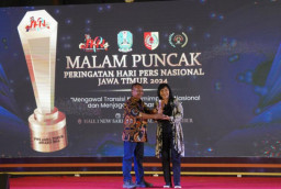 Bank Jatim Raih Dua Penghargaan PWI Jatim Bidang Sport Achievement