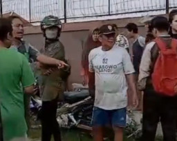 Scoopy Ditabrak Avanza, Usus Emak-Emak Terburai