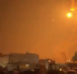 Lebih dari 300 Drone dan Rudal Diluncurkan Iran ke Wilayah Israel