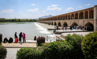 Serangan ke Pangkalan Militer Berasal dari Dalam Negeri, Iran Curiga Ada Penyusup