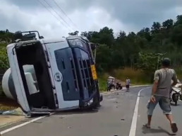 Truk Angkut Semen Tabrak Motor, 1 Tewas