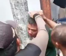 Ditangkap Warga, Maling Motor Diikat di Tiang Listrik