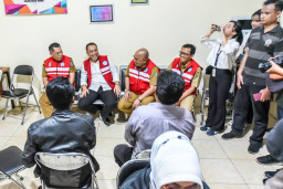 Cegah Penyalahgunaan Data dan Bantuan, Pemkot Surabaya Tertibkan Puluhan KK dalam Satu Rumah