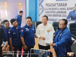 Demokrat Beri Sinyal Dukung Kembali Yuhronur Efendi
