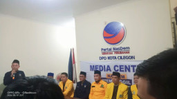 Robinsar dan Tim Diskusikan Strategi Pilkada 2024 di Cilegon