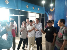 Pakde Slamet Kunjungi Persiapan Posko Kemenangan