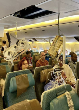 Singapore Airlines Turbulensi Parah, 1 Penumpang Tewas