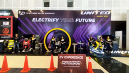 Support UMKM, United E-Motor Luncurkan Motor Listrik dengan Box Niaga