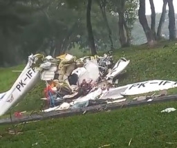 Pesawat Latih Jatuh di BSD Tangsel, 3 Orang Tewas