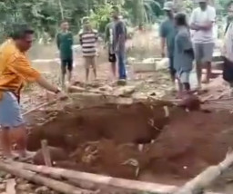 Makam Mahasiswi Dibongkar Misterius, Warga Binangun Mrebet Geger