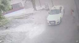 Audi Tabrak Kakek Tua hingga Terlempar Puluhan Meter