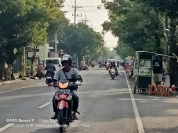 PKL di Lamongan Menjamur, Bupati Diminta Koreksi Satpol PP