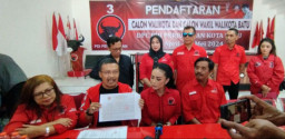 Punjul Santoso Apresiasi Krisdayanti Tepati Janji Datang ke DPC PDI Perjuangan Kota Batu