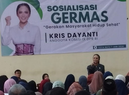 Kris Dayanti Tekankan Germas kepada 600 Warga Desa Pesanggrahan Kota Batu