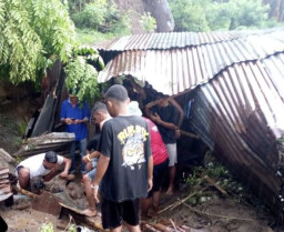 Ende NTT Diterjang Longsor, Bapak Ibu dan Dua Anaknya Tewas