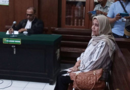 Bongkar Pagar Seng Milik Orang Lain, Zainab Ernawati Dituntut 4 Bulan Penjara