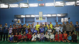 Kapolres Kotabaru Buka Kejuaraan Bulutangkis Antar Pelajar