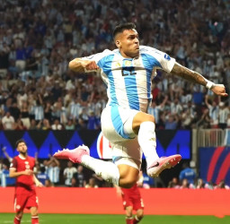 Laga Pembuka Copa America 2024, Argentina Kandaskan Kanada 2-0