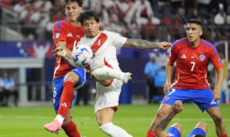 Laga Peru vs Chile Berakhir tanpa Pemenang