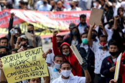 Besok, Ribuan Buruh Labrak Istana Presiden Tolak Tapera