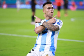 Tanpa Messi dan Scalloni, Argentina Kandaskan Peru 2-0 berkat Lautaro Martinez