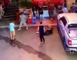 Bos Hotel Tewas Tertimpa Bata yang Jatuh dari Lantai 14