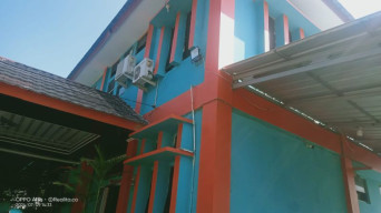 Pengecatan Kantor Kelurahan Warnasari, Diklaim Pakai Dana Pribadi