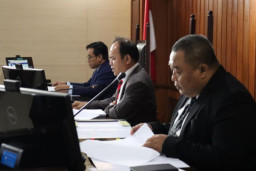 KPPU Jatuhkan Sanksi Denda Rp1 M pada PT HIP