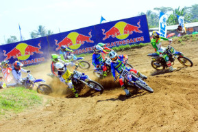 Diikuti Crosser dari Seluruh Indonesia, Kratingdaeng Supercrosser 2024 Dirtwar Energy Digelar