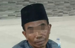 Istri Ditiduri, Pria Ini Bacok Sepupu Sendiri